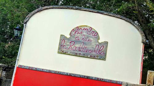 Bed & Breakfast La Roulotte De Lola - Chambre D'h�tes