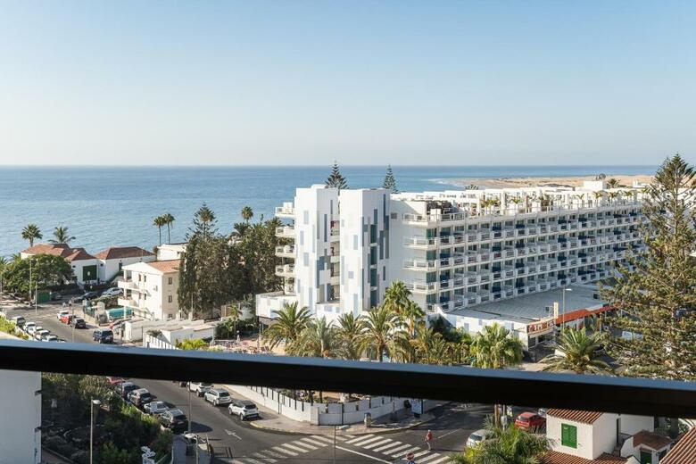 Hotel Caser�o