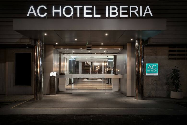 AC Hotel Iberia Las Palmas By Marriott