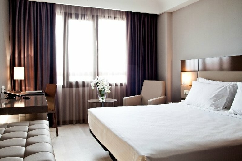 AC Hotel Iberia Las Palmas By Marriott