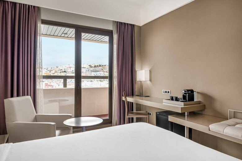AC Hotel Iberia Las Palmas By Marriott