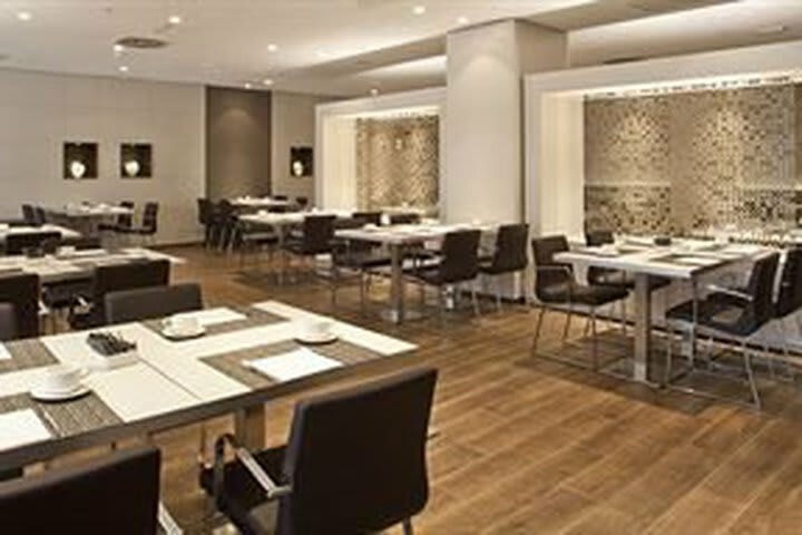 AC Hotel Iberia Las Palmas By Marriott