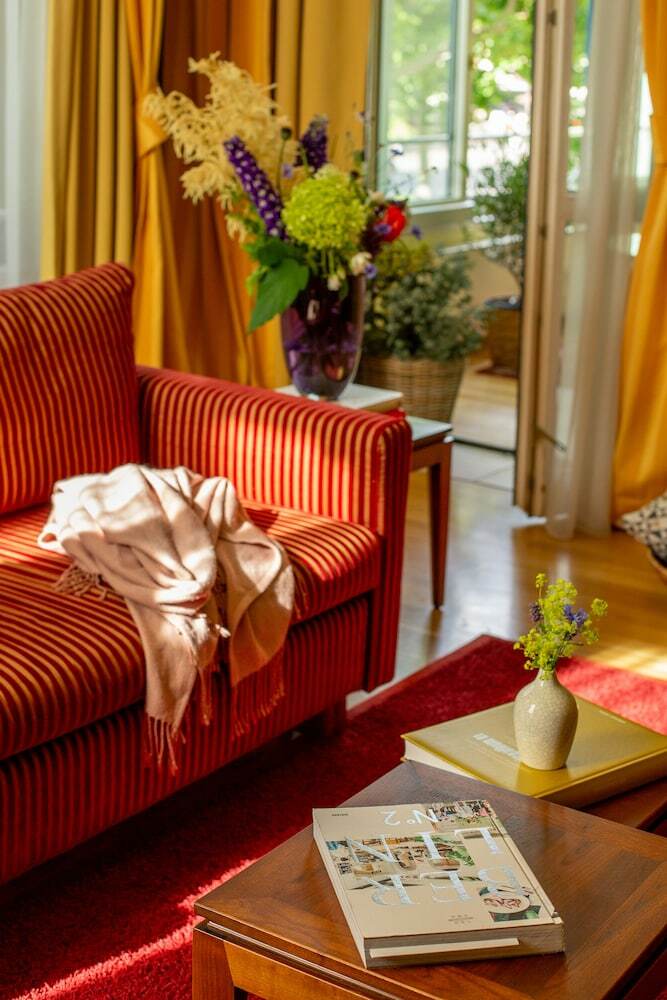 Hotel Louisa`s Place