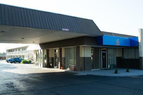 Motel Crown Inn Brinkley