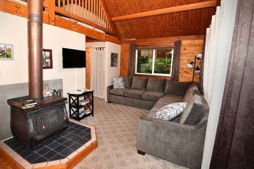 Alyeska Hideaway