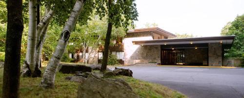 Hotel Overlook Lodge At Bear Mountain