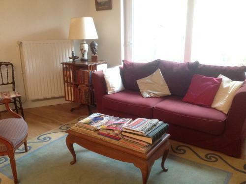 Bed & Breakfast Une Chambre En Ville