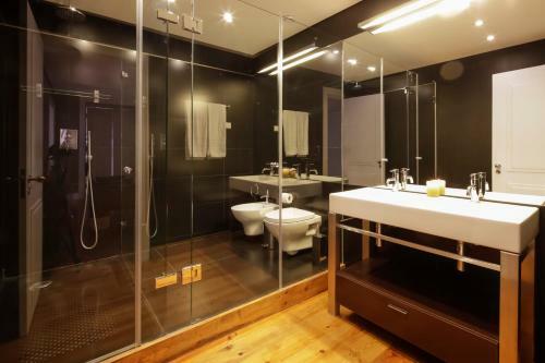 Lisbon Inside Connect - Bairro Alto Apartments