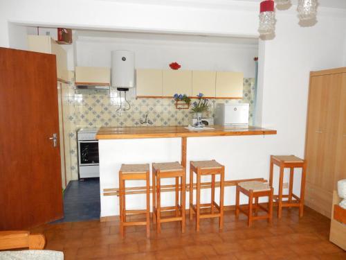 Apartamentos Tur�sticos Coral Da Rocha 3