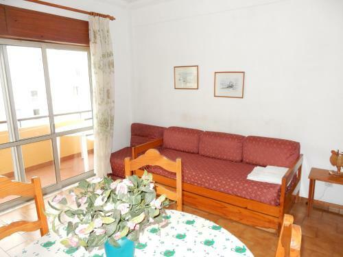 Apartamentos Tur�sticos Coral Da Rocha 3