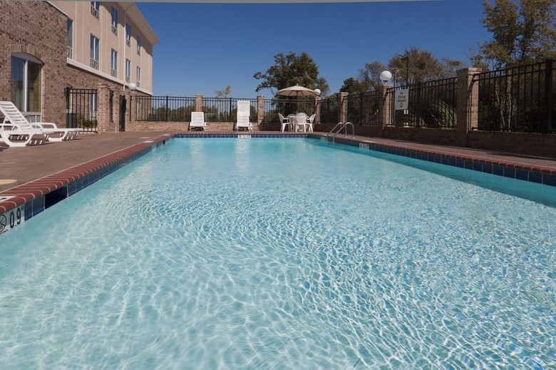 Holiday Inn Express Hotel Winona North