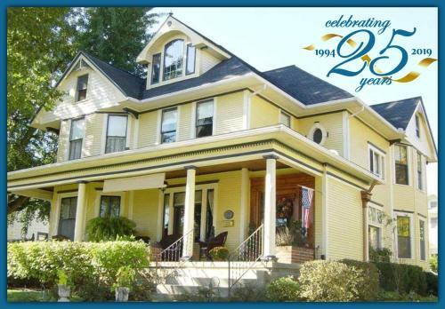 Bed & Breakfast The Harkins House Inn