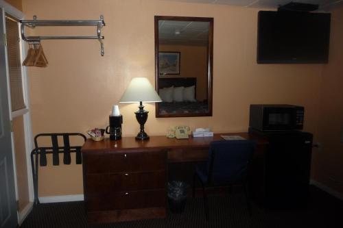 Yucca Motel