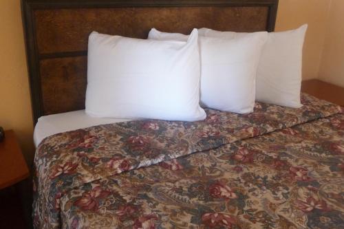 Yucca Motel