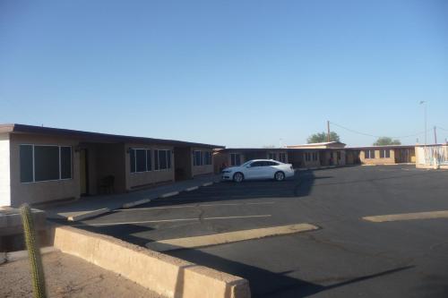 Yucca Motel