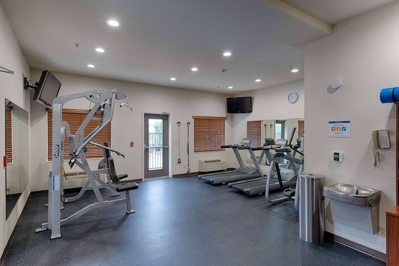 Hotel Comfort Suites Oakley