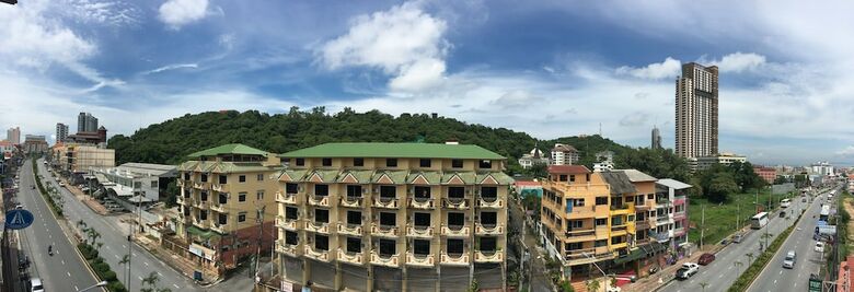 Naris Art Hotel