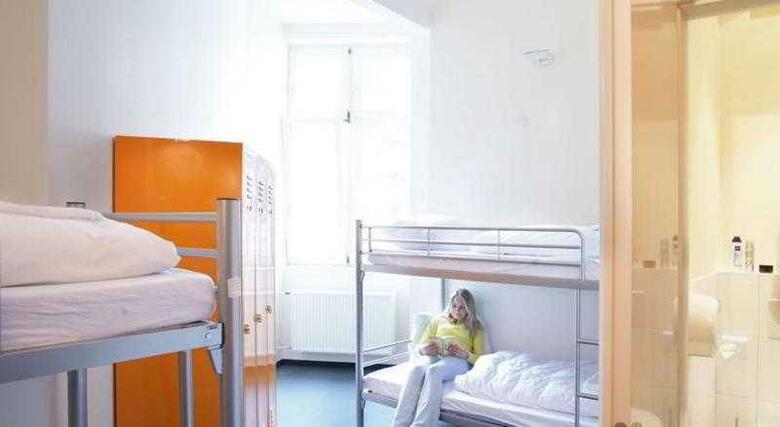 All In Hostel Hotel