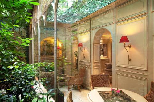 Hotel Au Manoir Saint Germain