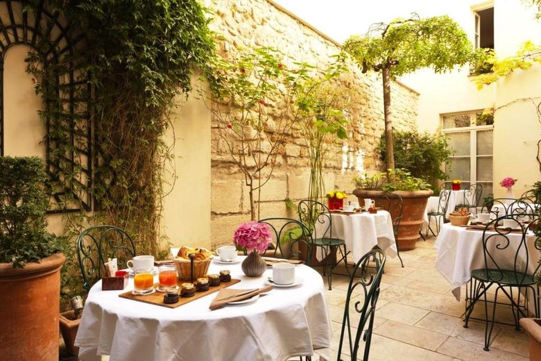 Hotel Le Clos Medicis