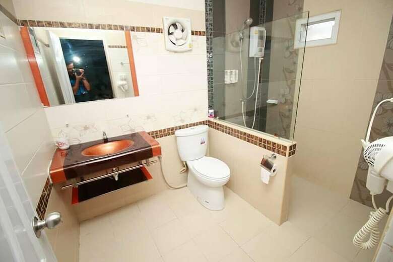Chic Hotel Suratthani