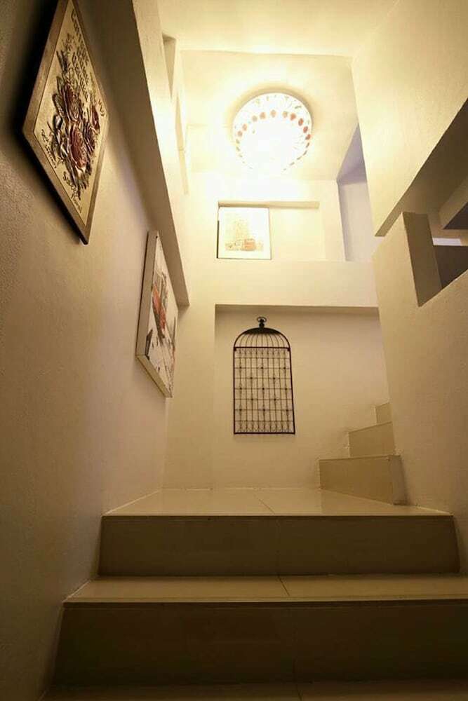 Chic Hotel Suratthani
