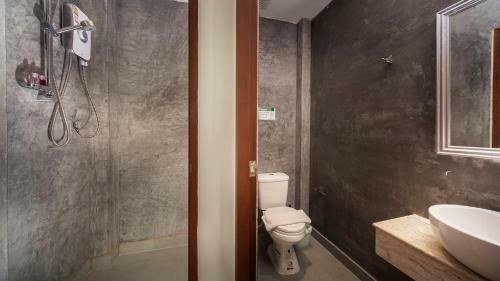 Hotel Maenam Bay Resort