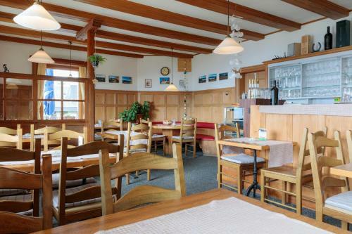 Hotel Restaurant Alpina