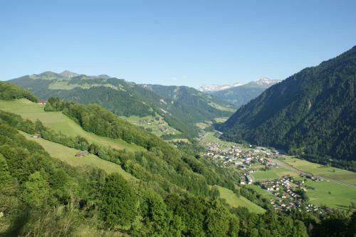 Hotel G�stehaus Alpina In Fanas