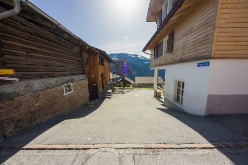 Hotel G�stehaus Alpina In Fanas