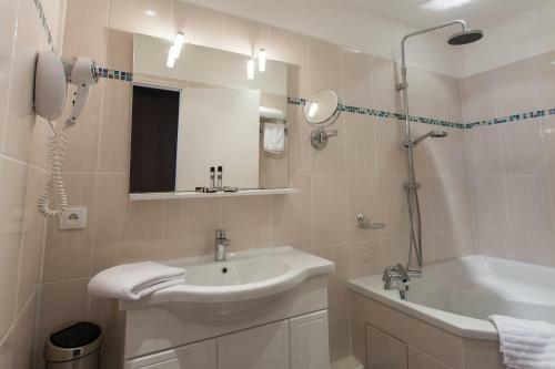 Hotel �lys�e H�tel