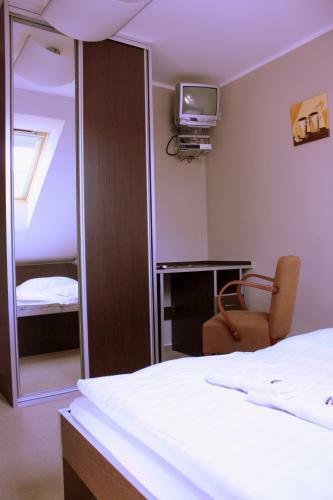 Hostal Penzion A Polocafe U Lavky