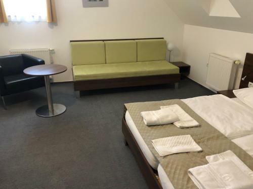 Hostal Penzion U Zvonu