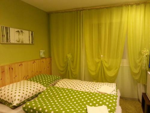 Hostal Penzion Restaurant Pod Boub�nem