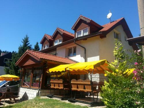 Hostal Penzion Restaurant Pod Boub�nem
