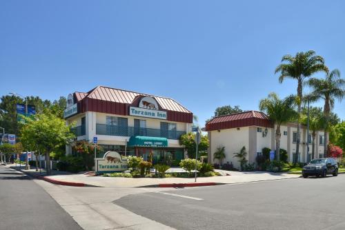 Hotel Tarzana Inn