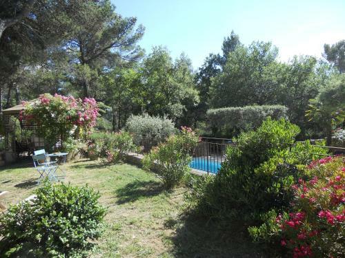 Bed & Breakfast Le Mas De La Pin�de