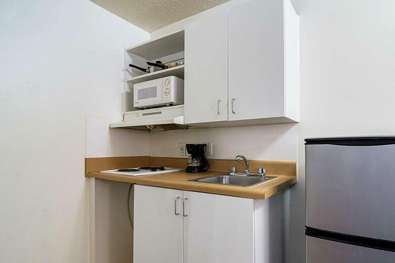 Suburban Extended Stay Hotel Fayetteville
