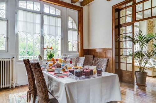 Bed & Breakfast Chambre D'h�tes Les Cam�lias