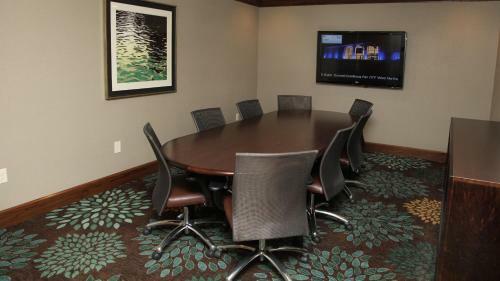 Hotel Staybridge Suites Lincoln North East