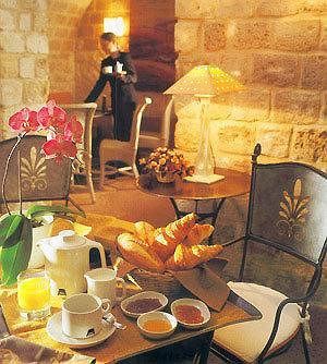 Hotel Alison
