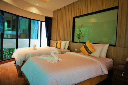 Hotel Rock And Tree House Resort