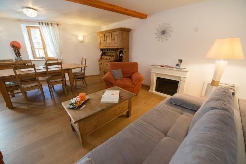 Posada Chambres D'h�tes De Charme La Bardane