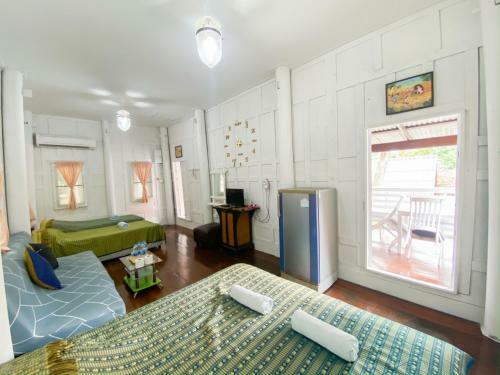 Hotel Banthaisangthain Resort