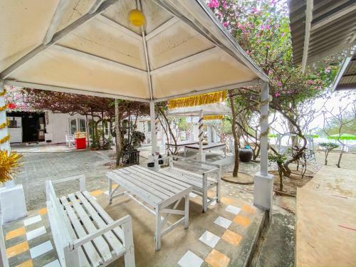 Hotel Banthaisangthain Resort