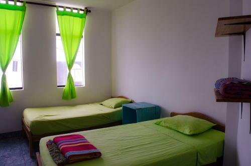 Hostal Frogs Chillhouse Hostel