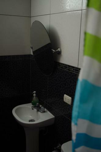 Hostal Frogs Chillhouse Hostel