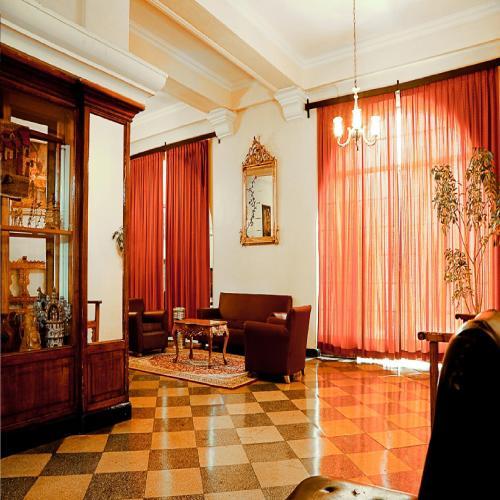 Hotel Presidente Huancavelica