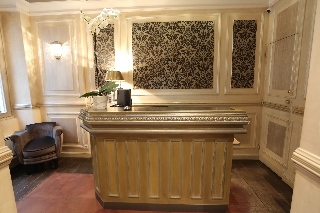 Hotel Boronali
