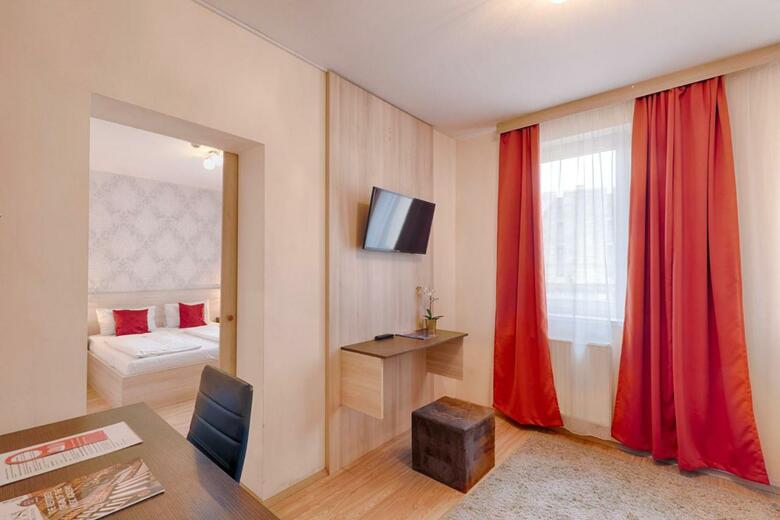 Triple M Hotel